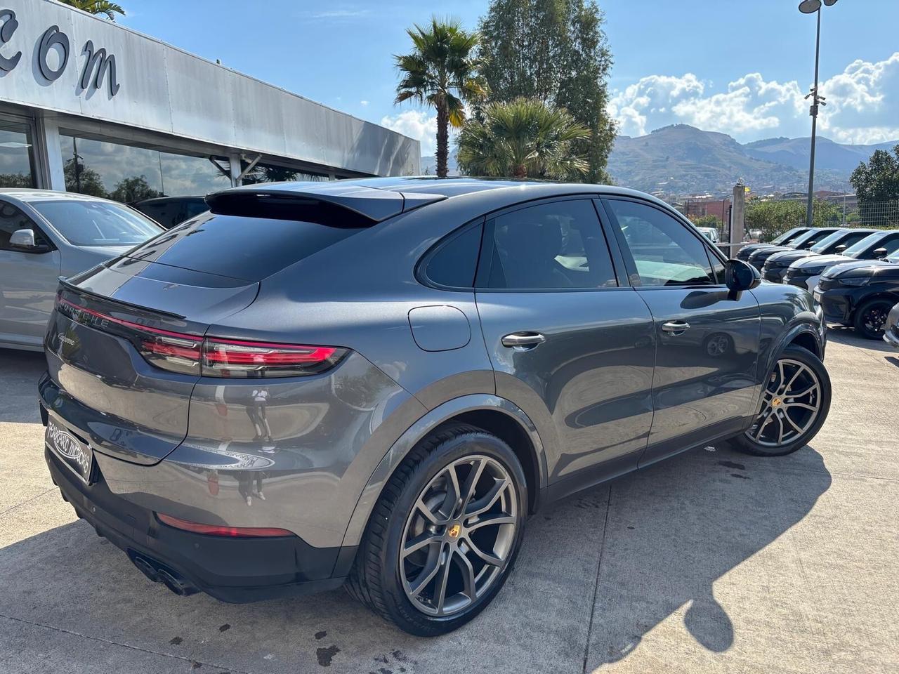 porsche cayenne coupè NOLEGGIO NO SCORING