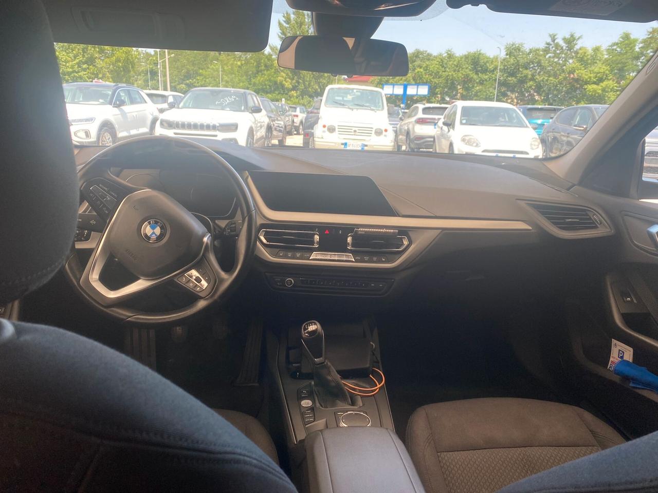 Bmw 118 118i 5p. Business Advantage