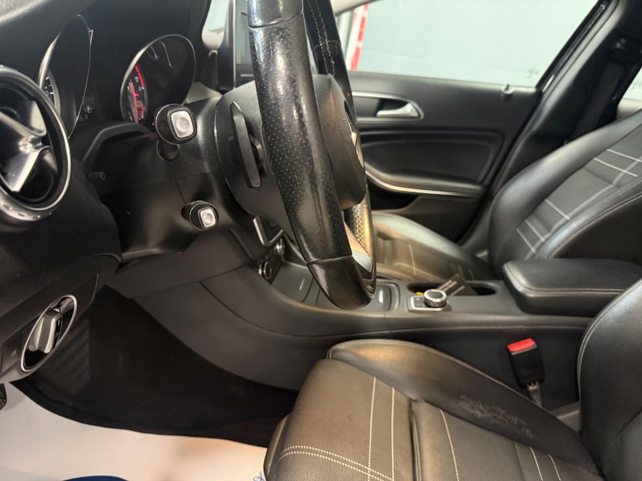 Mercedes-benz GLA 180 d Sport Automatic 109CV