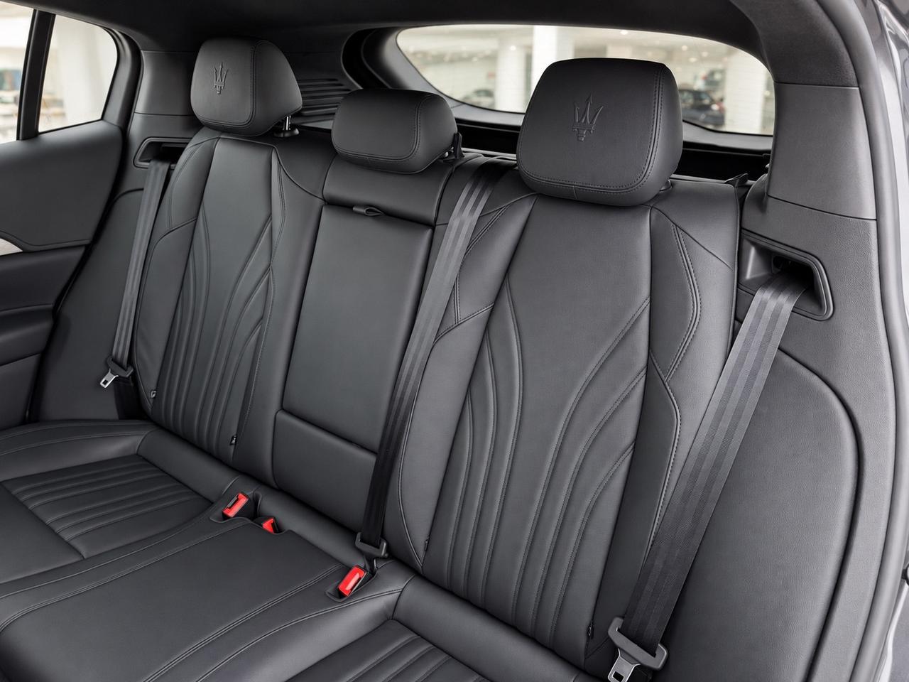 Maserati Grecale MHEV 300 CV AWD GT Iva inclusa