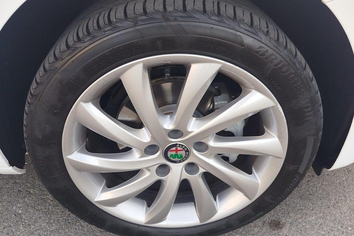 ALFA ROMEO Giulietta 1.4 Turbo 120 CV Super