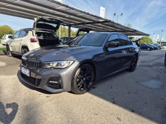 BMW 318 d 48V Auto Msport #BLACK PACK