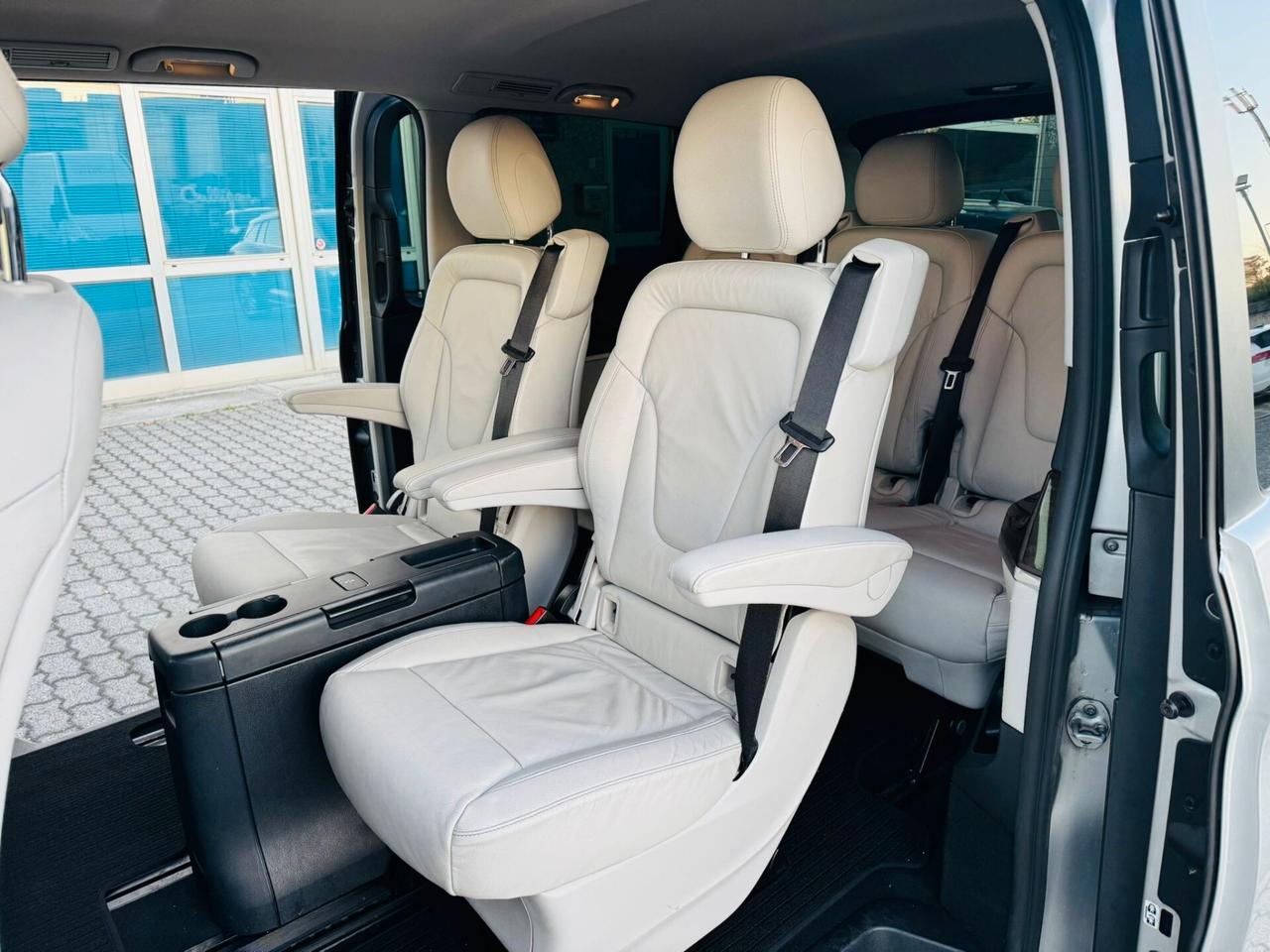 Mercedes-benz V 250 4 matic *motore sostituito 150.000km 7 posti € 19.500+ IVA