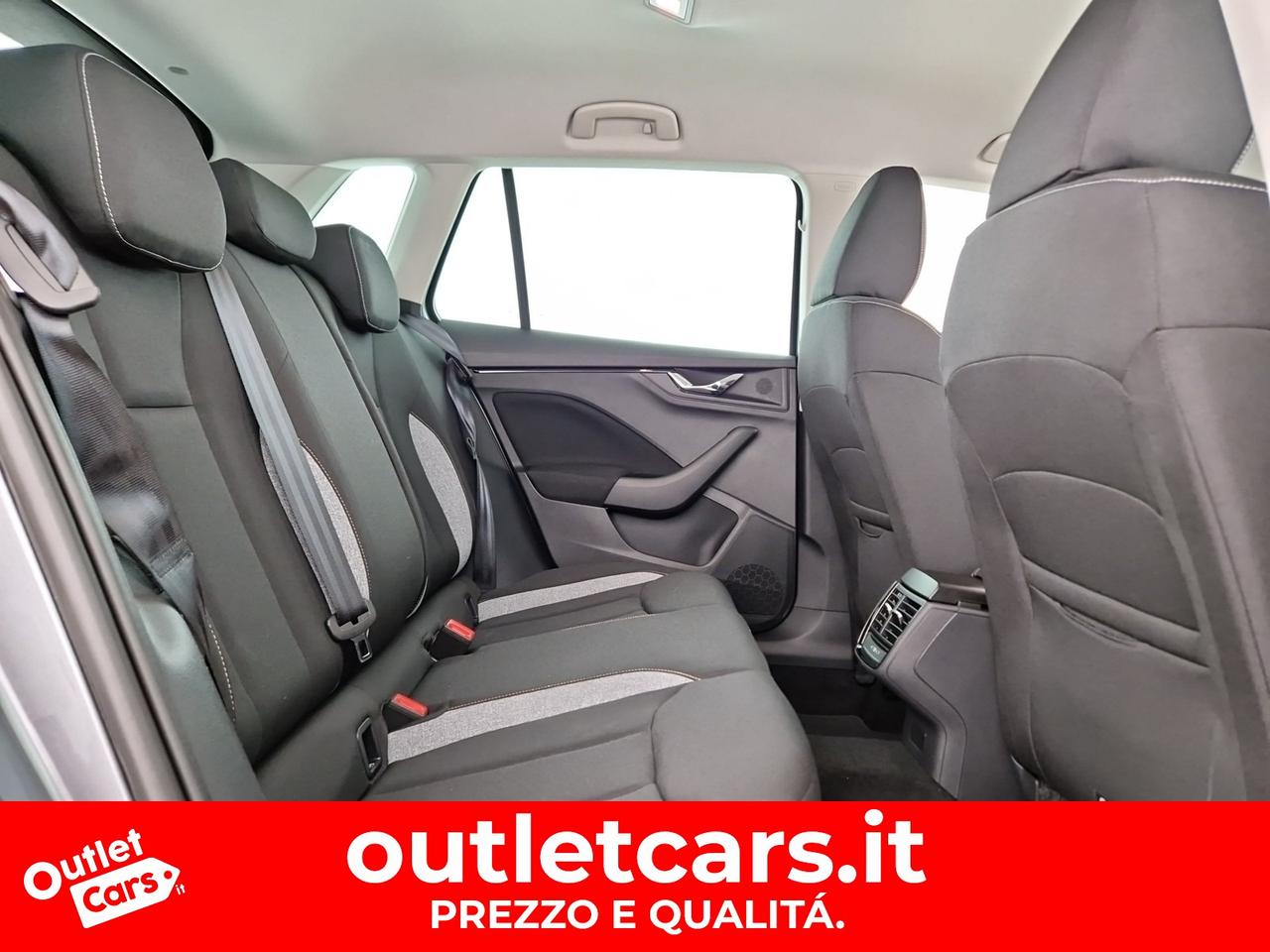 Skoda Kamiq 1.0 tsi black dots 115cv