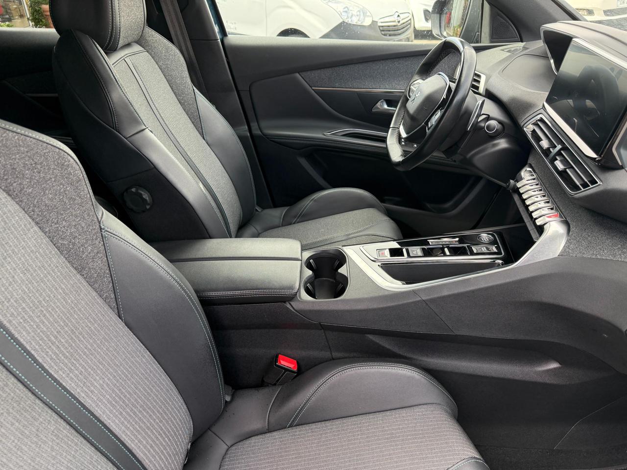 Peugeot 3008 3008 1.6 hybrid4 phev Allure Pack 300cv e-eat8