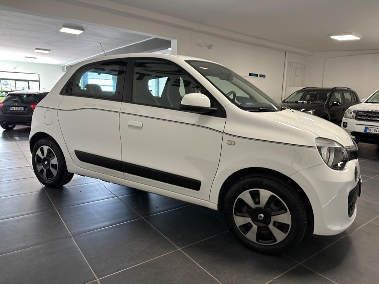 RENAULT TWINGO 1.0 NEOPATENTATI 69CV FULL UNIPRO