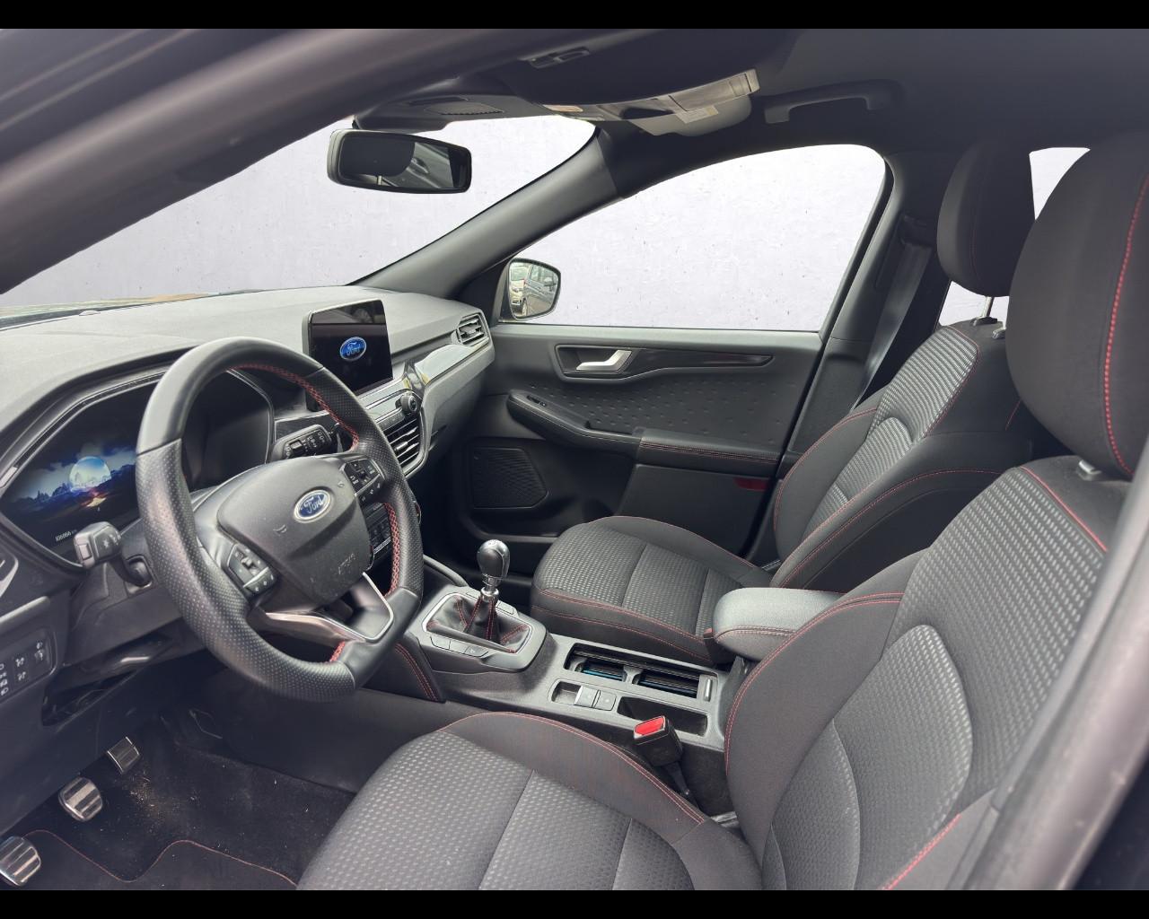 FORD Kuga 3ª serie - Kuga 1.5 EcoBlue 120 CV 2WD ST-Line