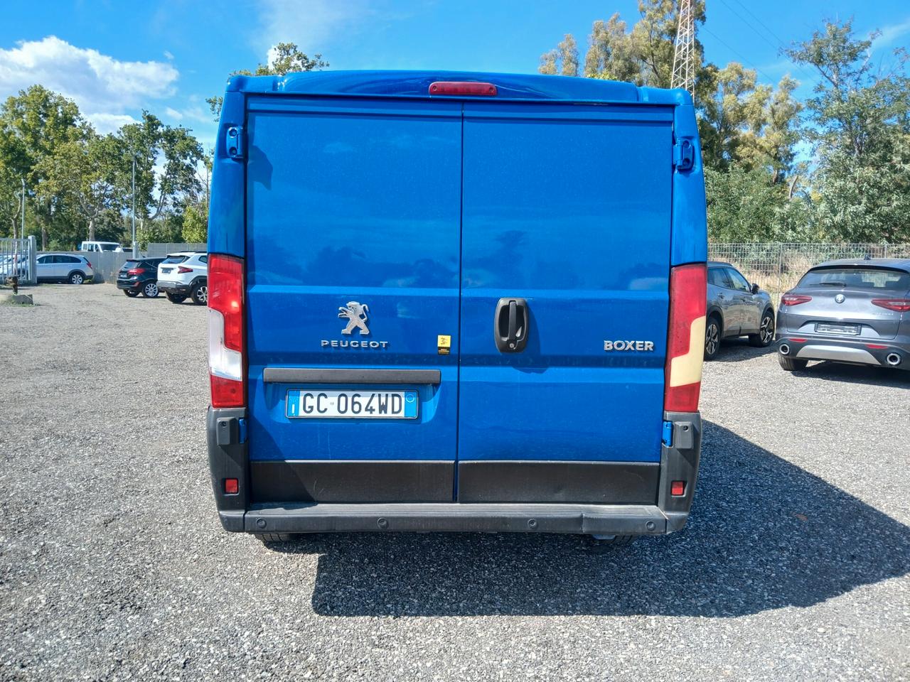 Peugeot Boxer 330 2.2 BlueHDi 120 S&S PC-TN Furgone