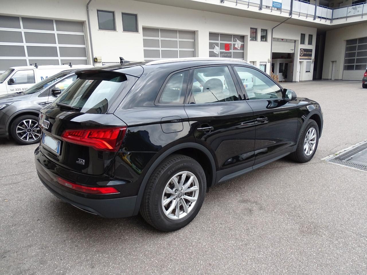 Audi Q5 40 TDI 204 CV mhev quattro S tronic Business Design