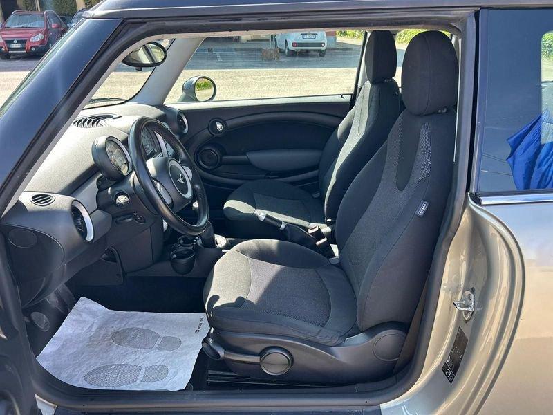 MINI Clubman 1.6 16V COOPER D CLUBMAN