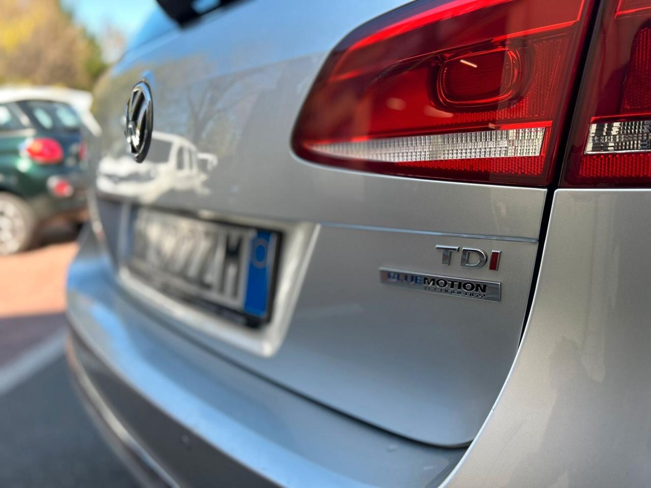 Volkswagen Passat Variant Anno 2014 1.6 Diesel Comfortline DSG