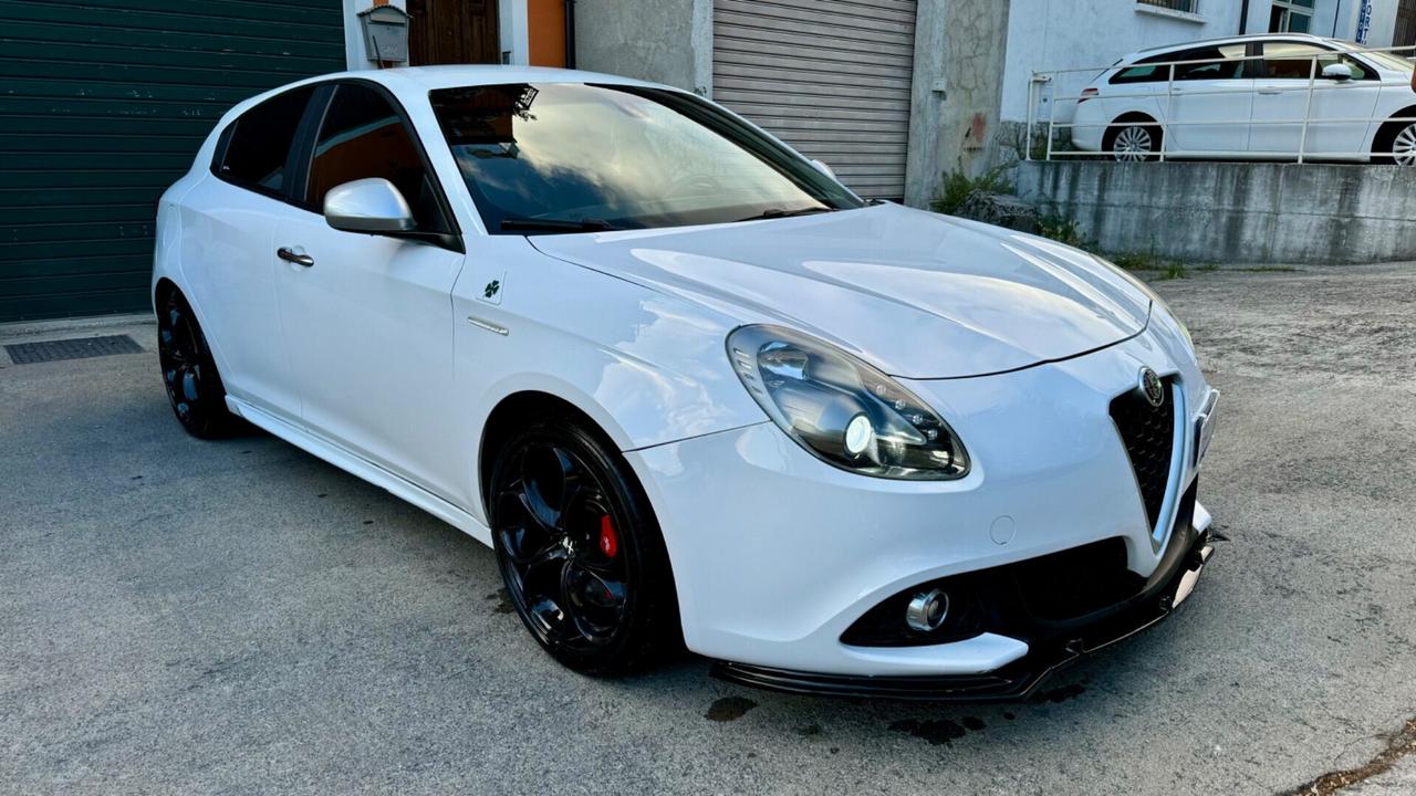 Alfa Romeo Giulietta 1750 TBi Quadrifoglio Verde