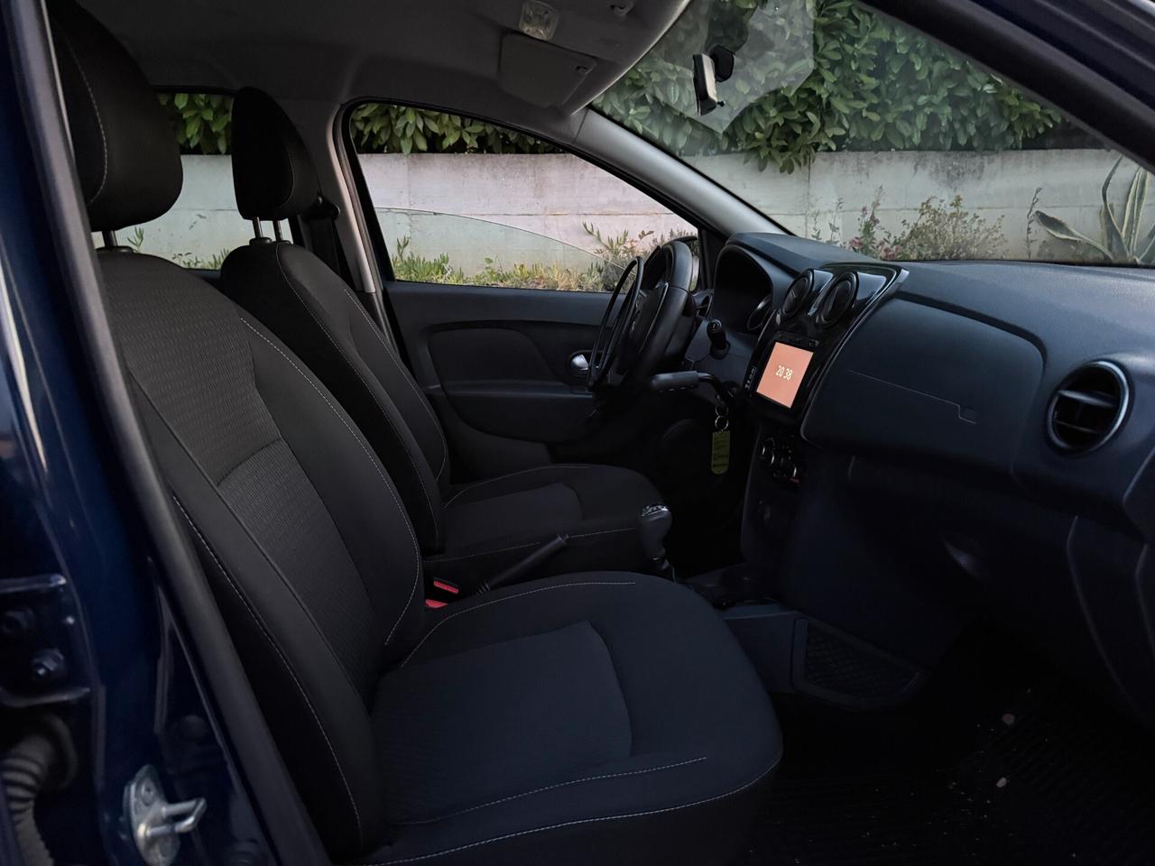 Dacia Logan comandi per disabili.MCV 1.5dCi8 V 90CV