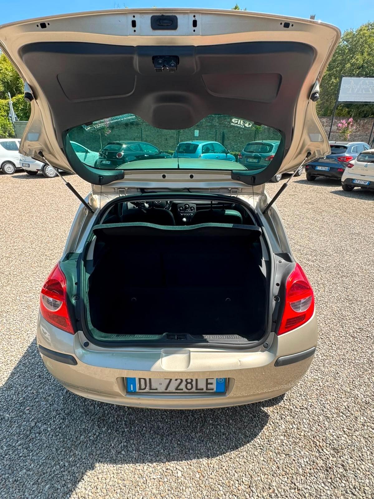 Renault Clio Storia 1.2 5 porte Dynamique