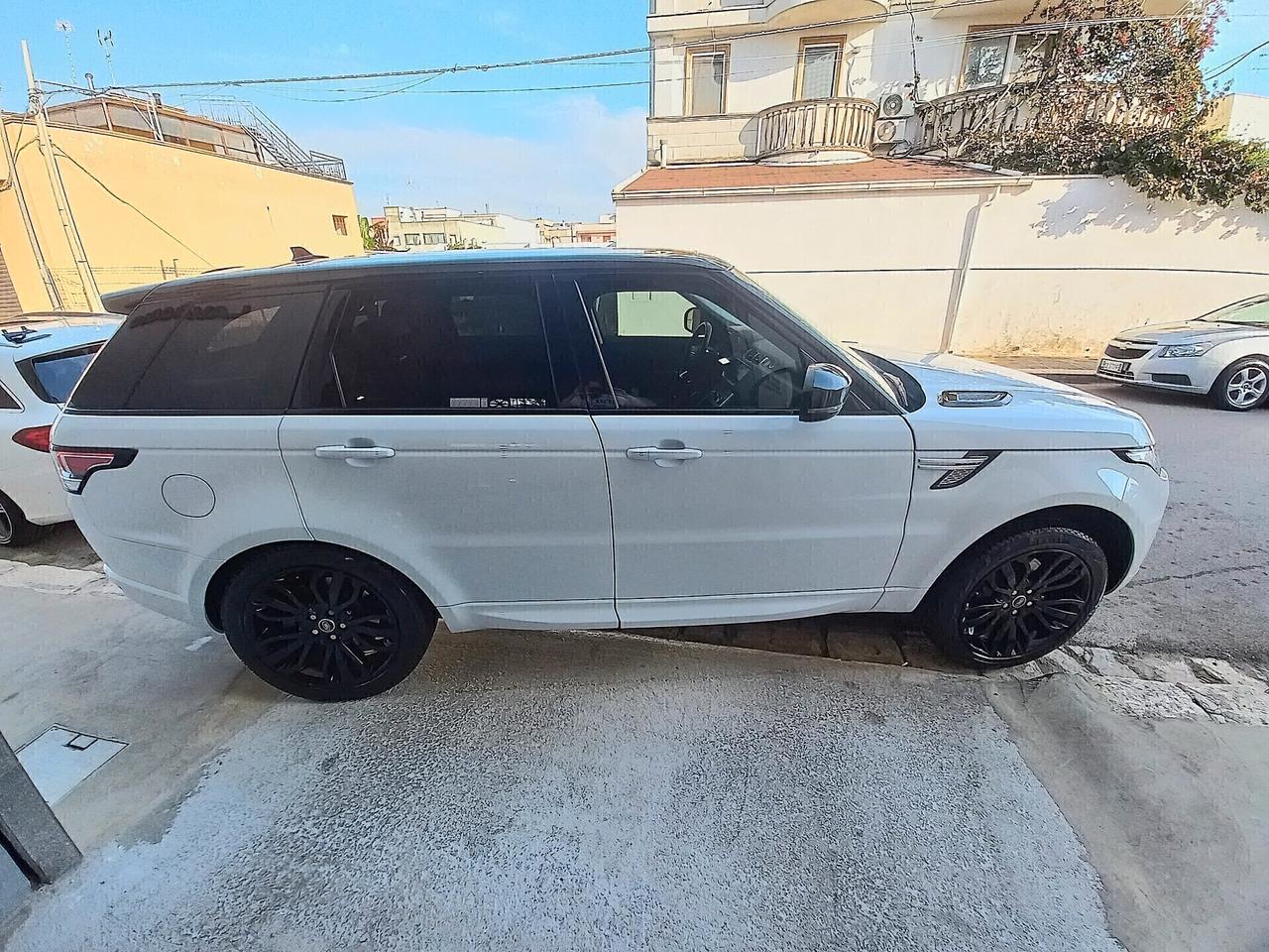 Land Rover Range Rover Sport 3.0 TDV6 SE KM 62000