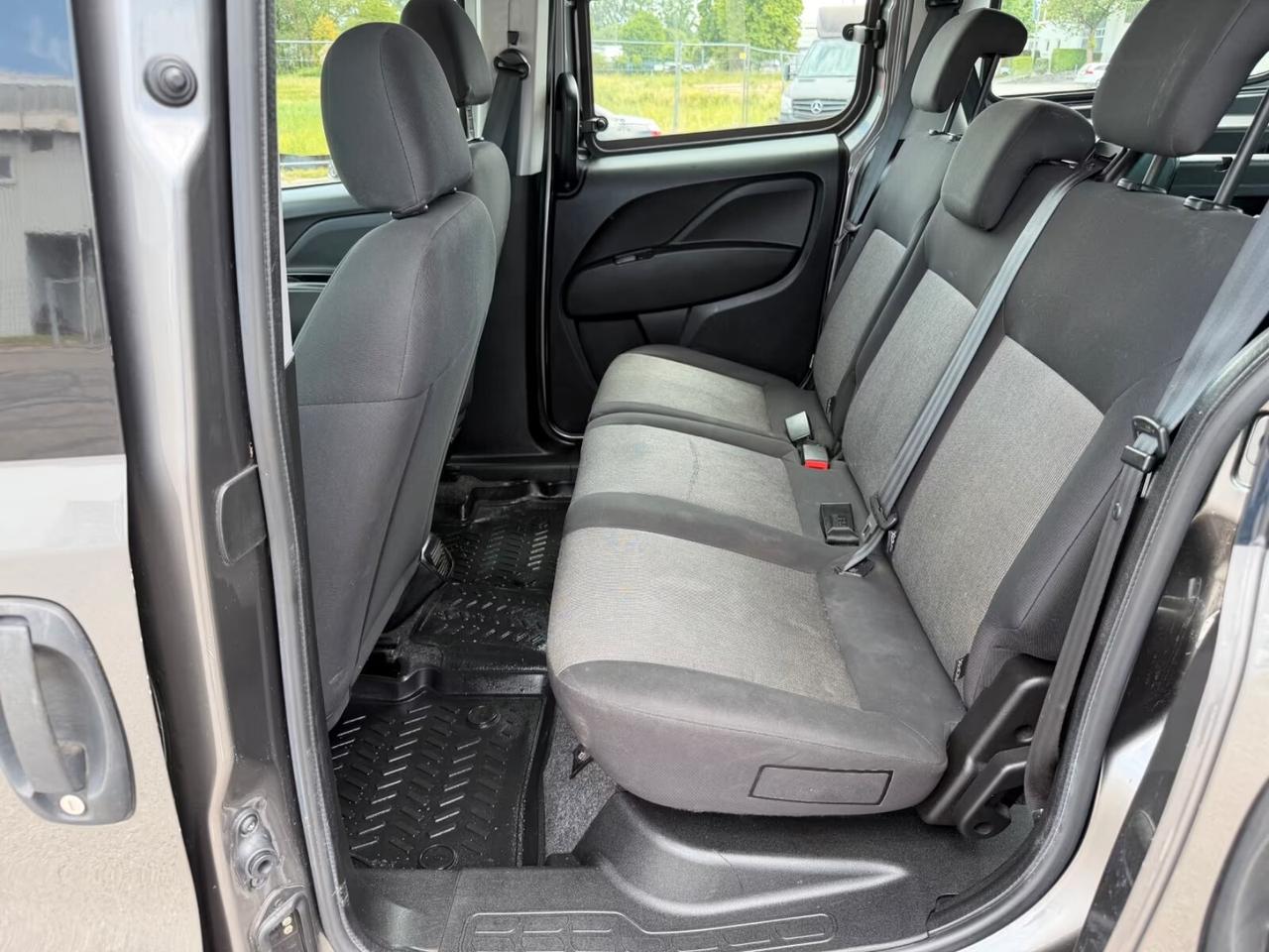 Fiat Doblo Maxi 2.0 MultiJet 135-POSTI 5*CLIMA