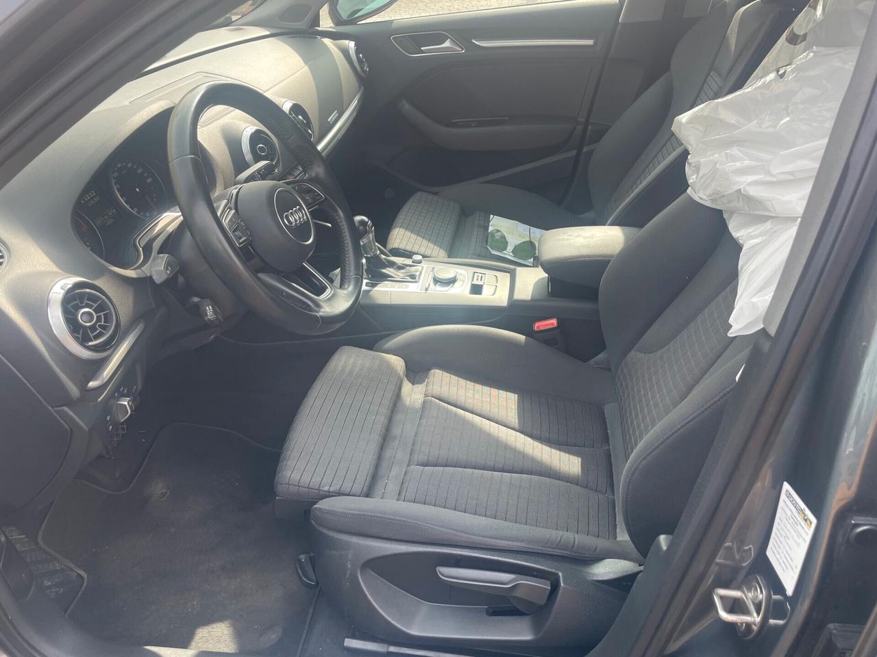 Audi A3 SPB 1.6 TDI S tronic Design