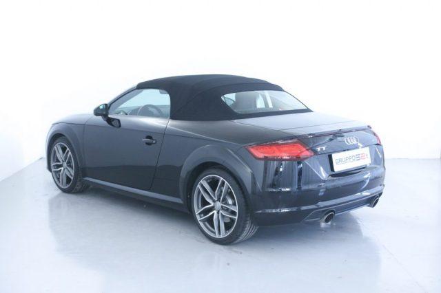 AUDI TT Roadster 2.0 TFSI quattro S tronic/FARI XENON