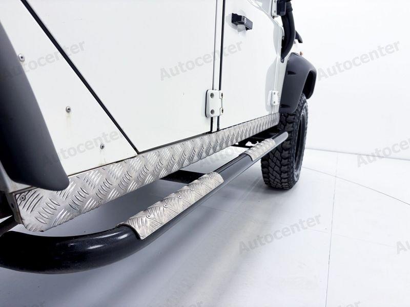 Land Rover Defender Defender 110 2.5 Td5 cat Station Wagon SE AUTOCARRO N1