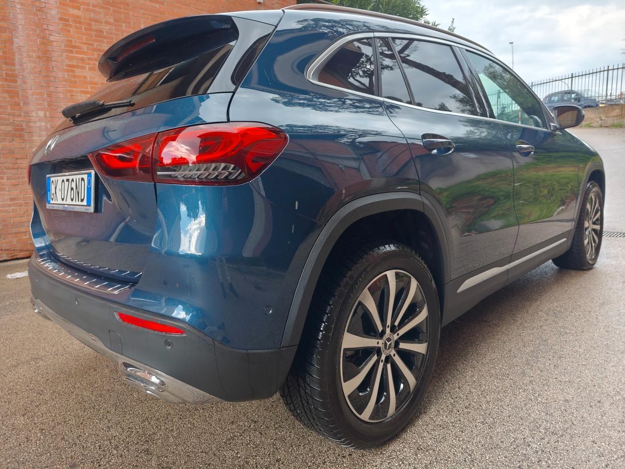 Mercedes-benz GLA 180 GLA 180 d Automatic Premium