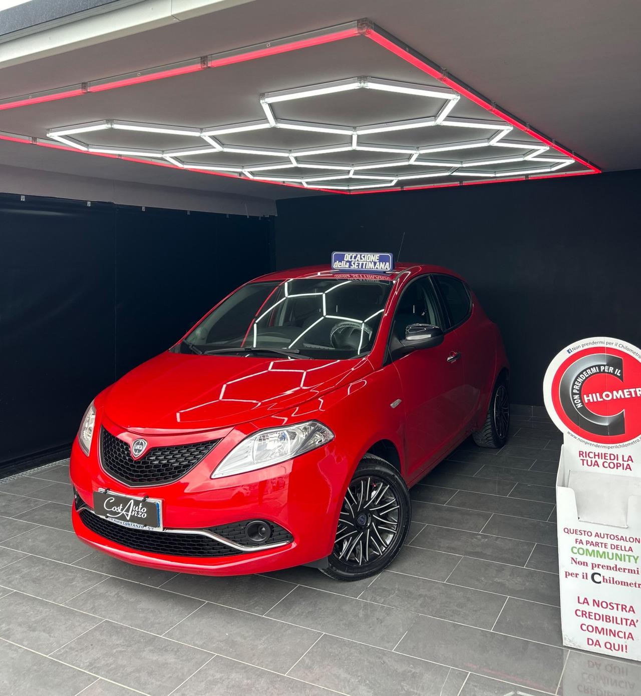 Lancia Ypsilon 1.2 Benzina Platinum Tony Fassina 2019