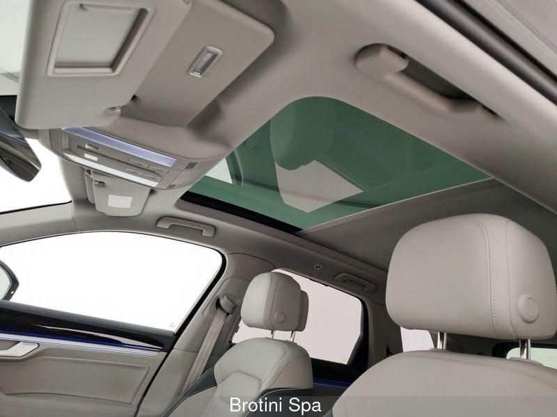 Volkswagen Touareg 3.0 V6 TDI SCR 170kW R-LINE