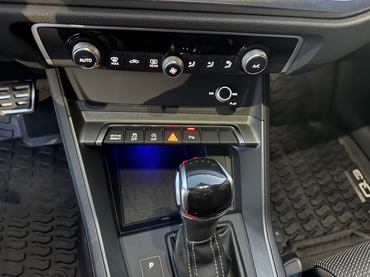 Audi Q3 SPORTBACK 35 TDI S tronic line edition