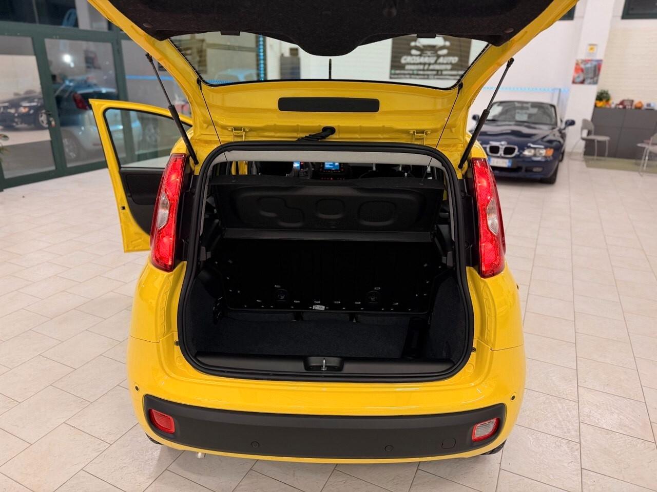 Fiat Panda 1.0 FireFly S&S Hybrid Pandina