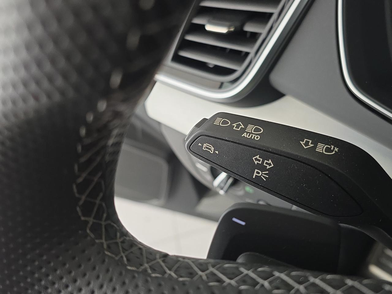 Audi Q5 sportback 40 2.0 tdi mhev 12v s line quattro s-tronic