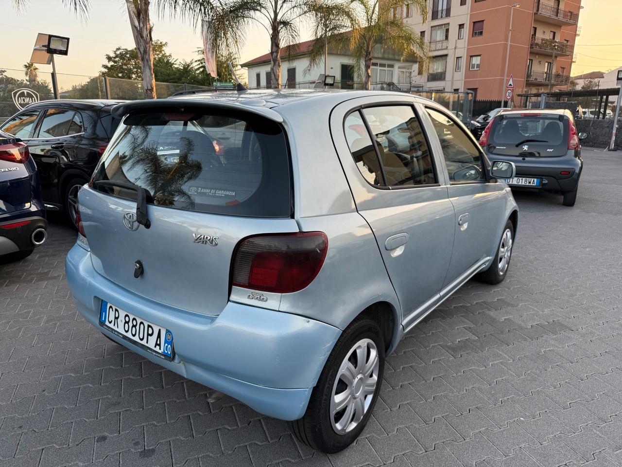 Toyota Yaris 1.4 tdi D-4D cat 5 porte Sol Blue