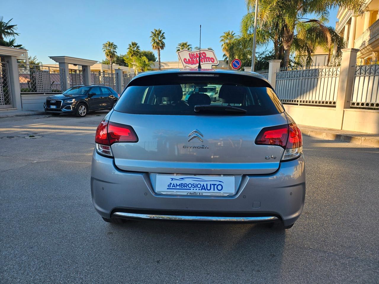 Citroen C4 Berlina 5pt. 1.6 BlueHdi 100cv Fell my 18