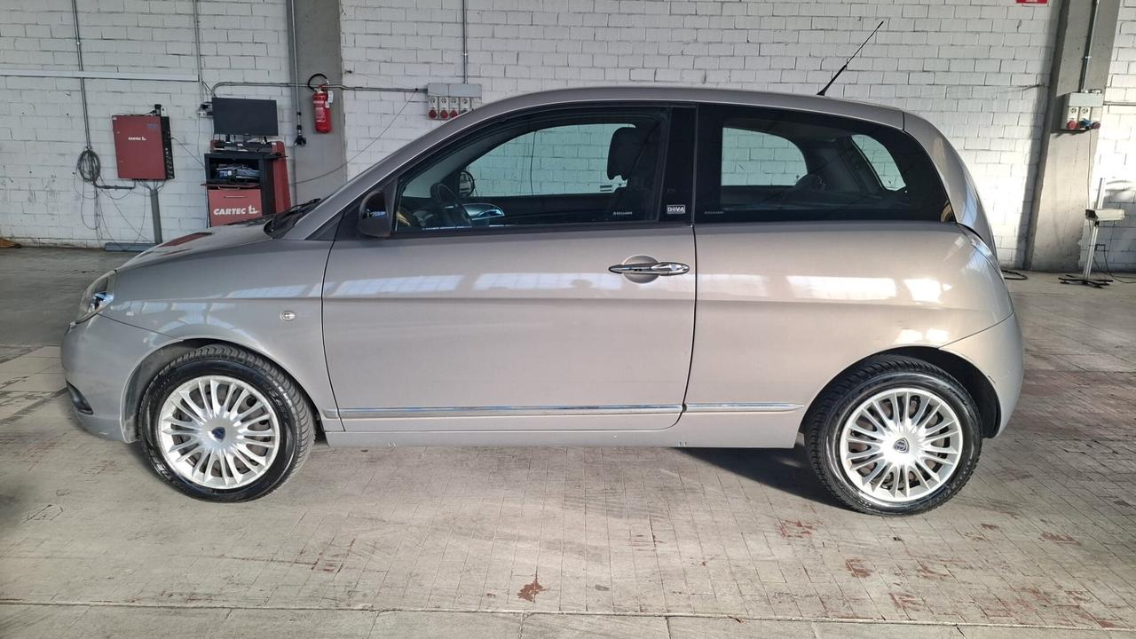 Lancia Ypsilon 1.2 69 CV Elle