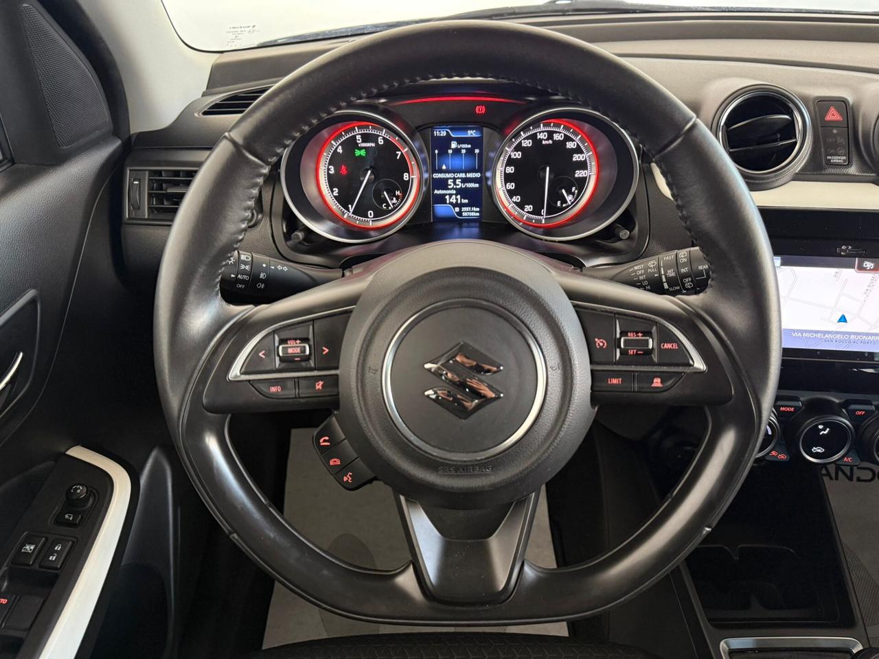 Suzuki Swift 1.2 Hybrid Top