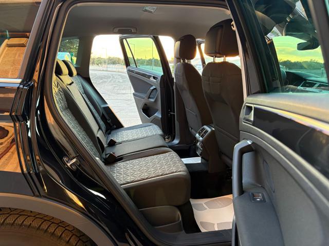 VOLKSWAGEN Tiguan 2.0 TDI 150 CV SCR DSG Life