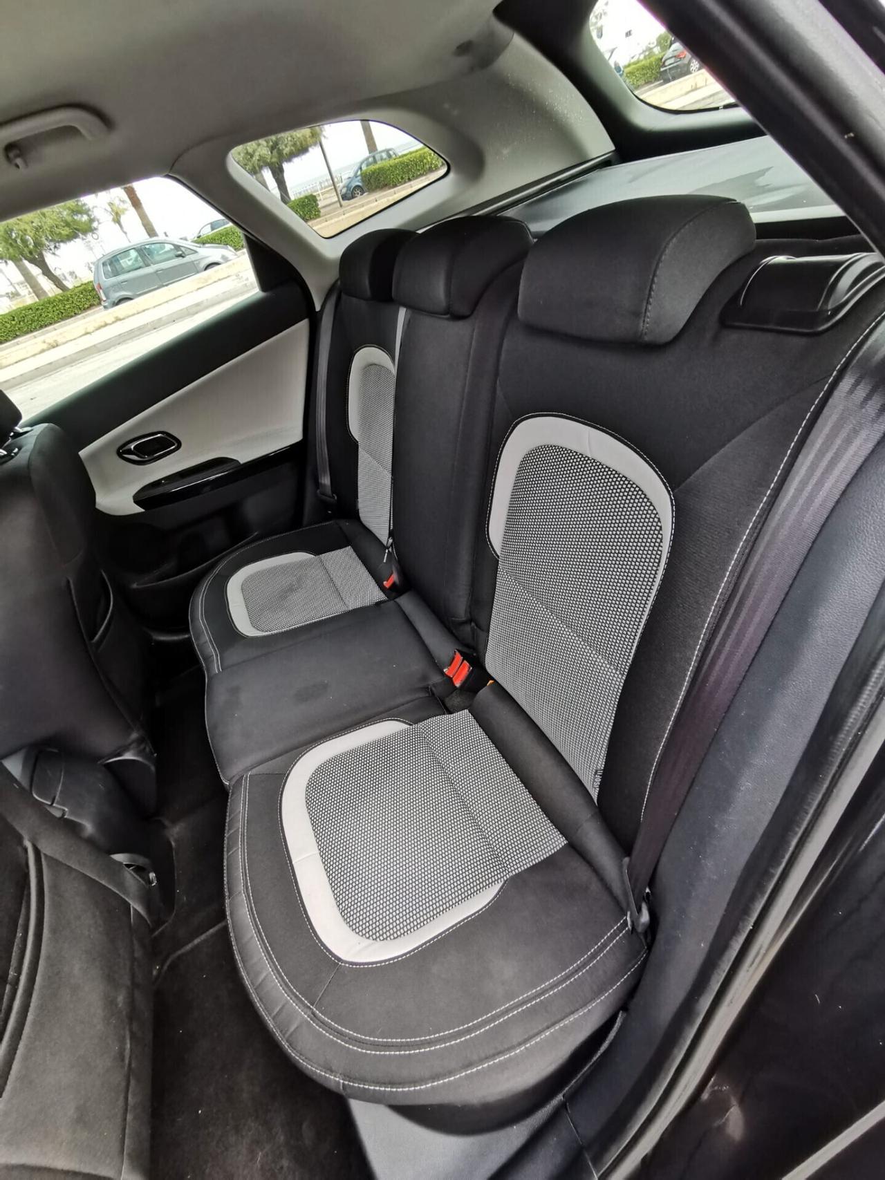 Kia Ceed Sportswagon cee'd 1.6 CRDi 128 CV SW Stop&Go high tech