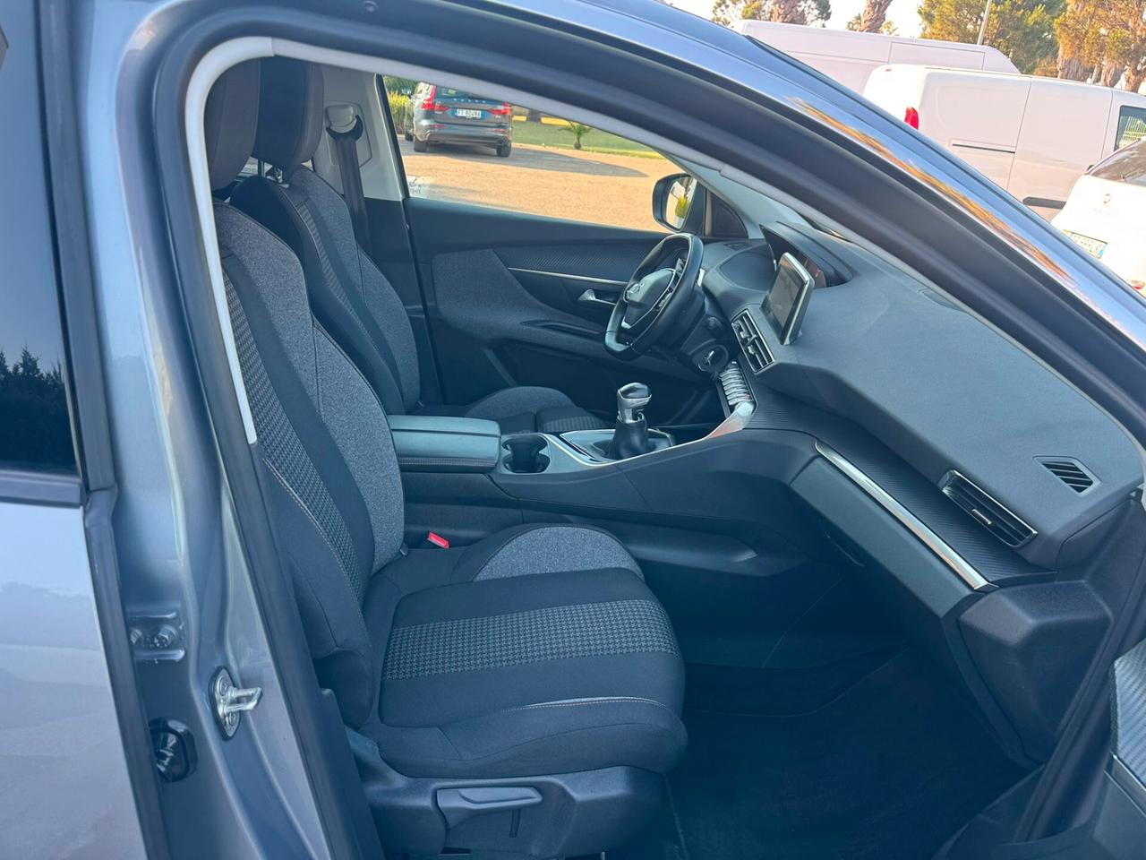 Peugeot 5008 1.5HDI 7POSTI 88.000KM