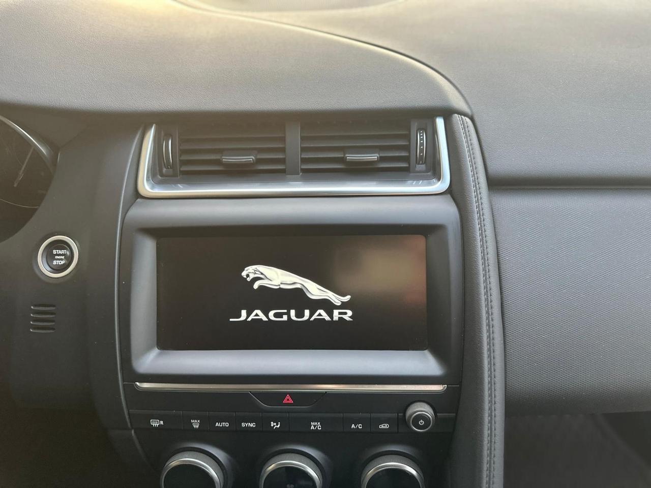 Jaguar E-Pace 2.0D 150 CV AWD aut. R-Dynamic HSE