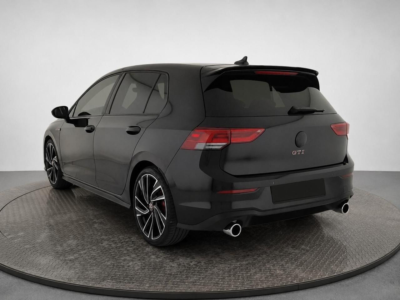 Volkswagen Golf GTI 2.0 TSI DSG