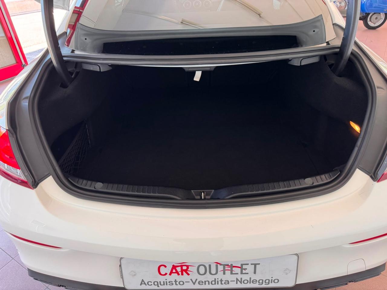 Mercedes-benz C 63 AMG Coupé SERVICE COMPLETO