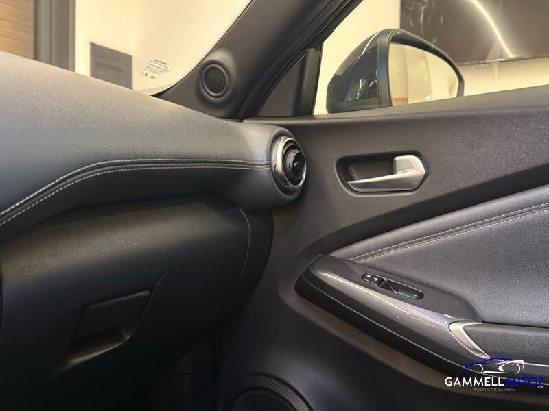 Nissan Juke 1.0 DIG-T 114 Dct N-Connecta