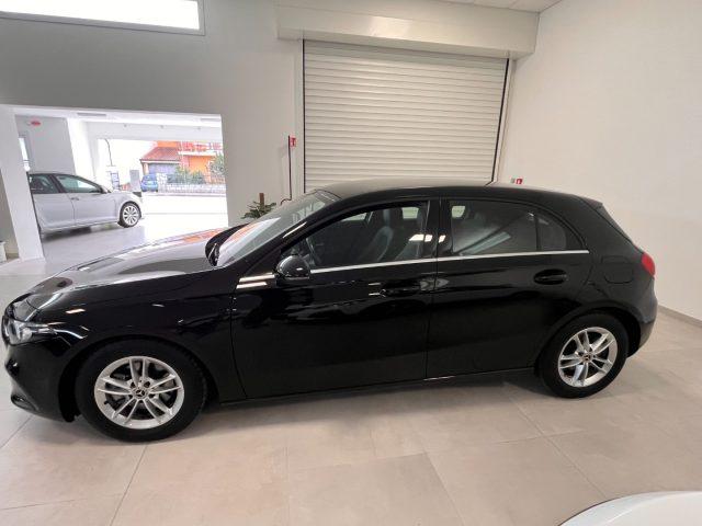 MERCEDES-BENZ A 180 d Automatic Business Extra