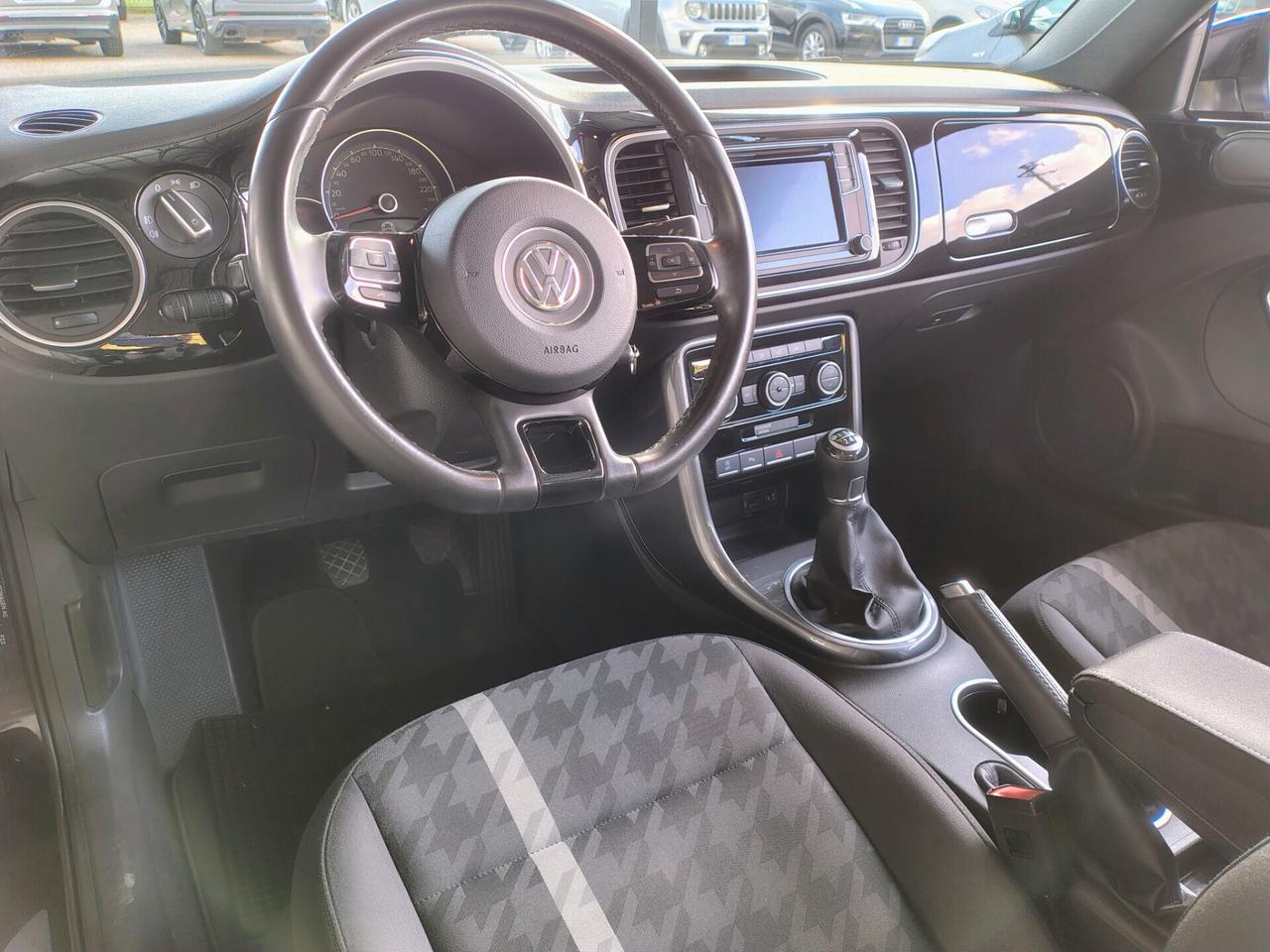 Volkswagen Maggiolino Cabrio 1.2 TSI Design BlueMotion Technology