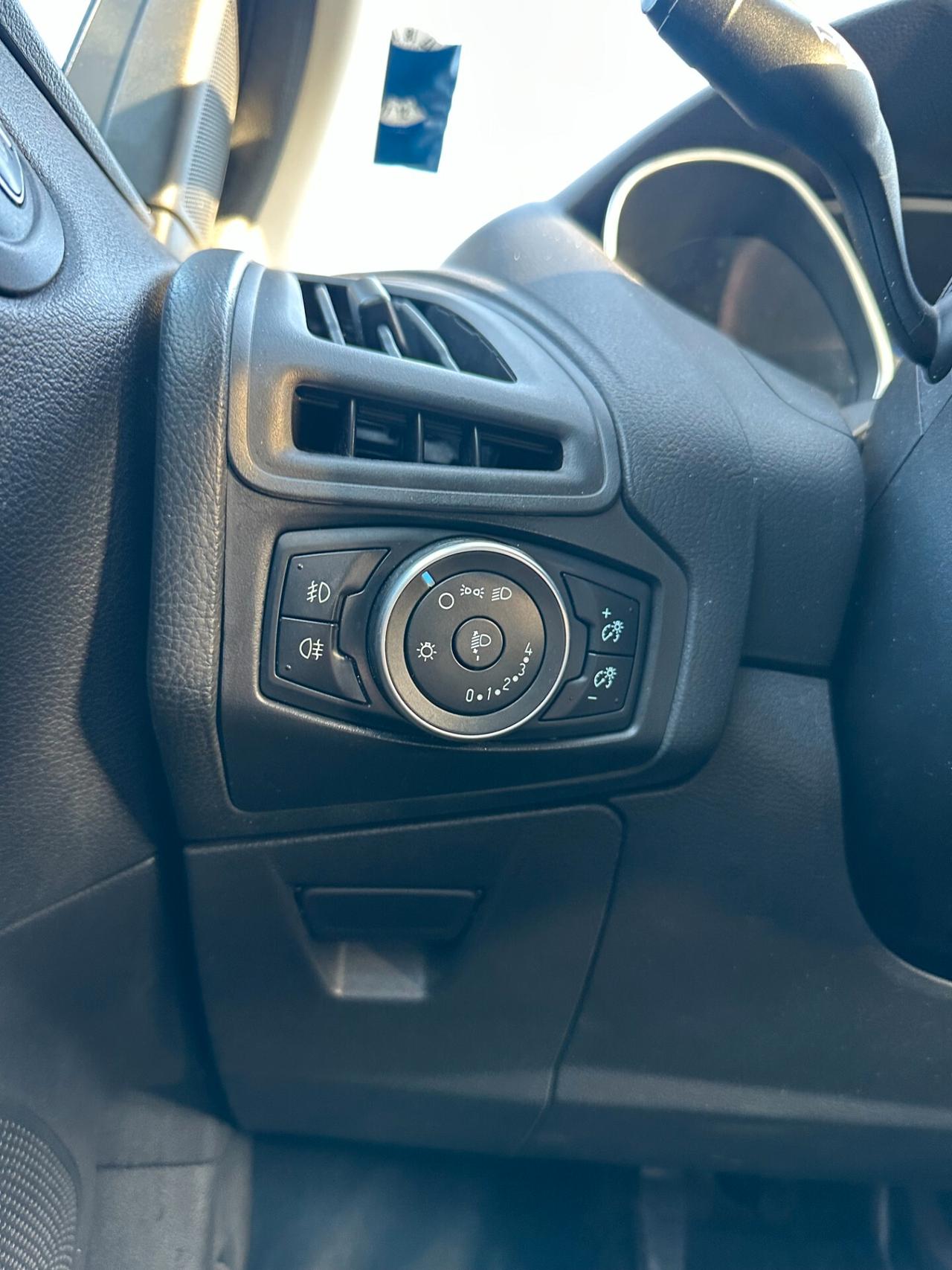 Ford Focus 1.5 TDCi 120 CV Start&Stop SW Titanium