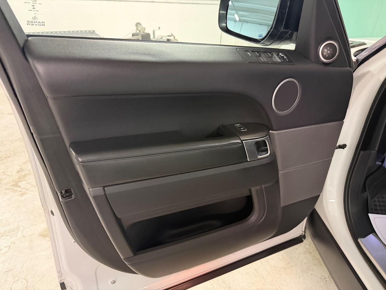 Land Rover Range Sport 3.0 TDV6 HSE Dynamic