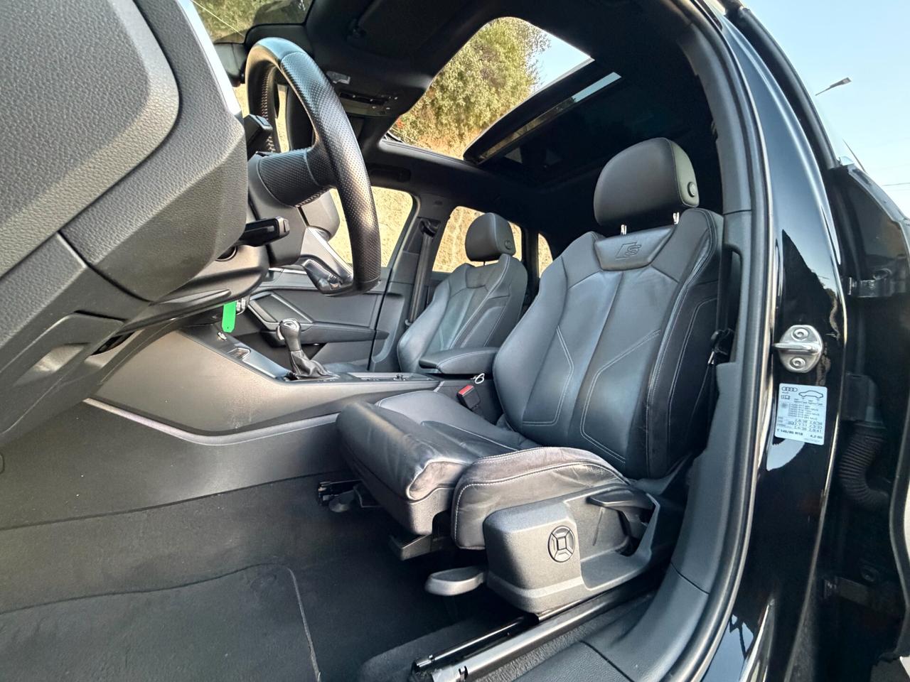 Audi Q3 S-LINE EDITION/2.0 150CV/TETTO/LUCI AMBIENT