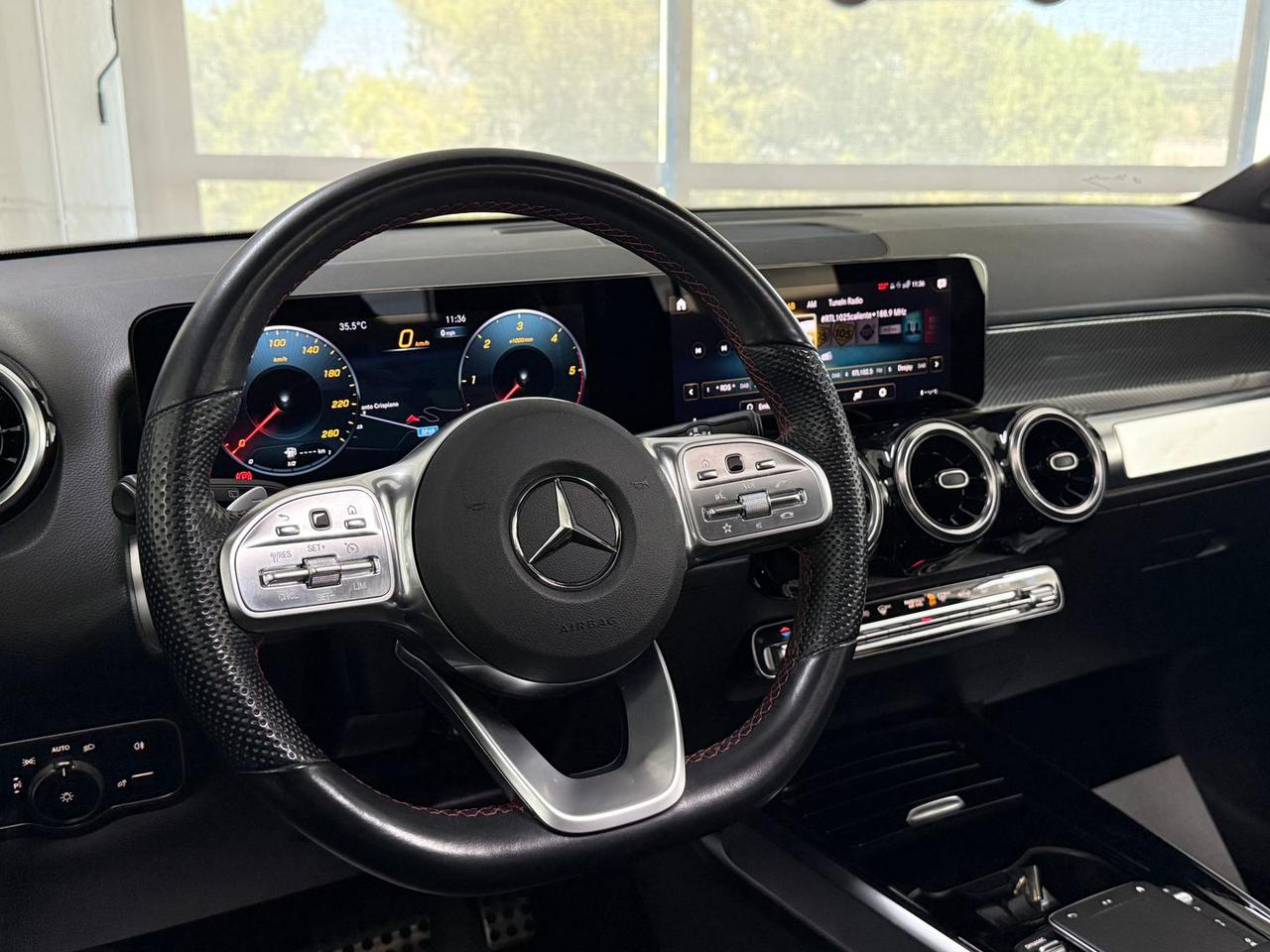 Mercedes-Benz GLB 200 Premium 200 D GLB #11397
