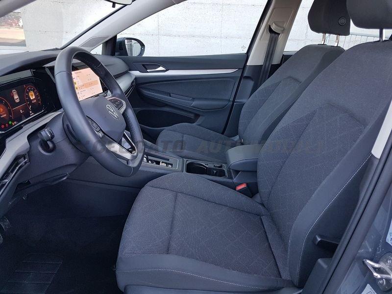 Volkswagen Golf VIII 2020 2.0 tdi Life 115cv dsg