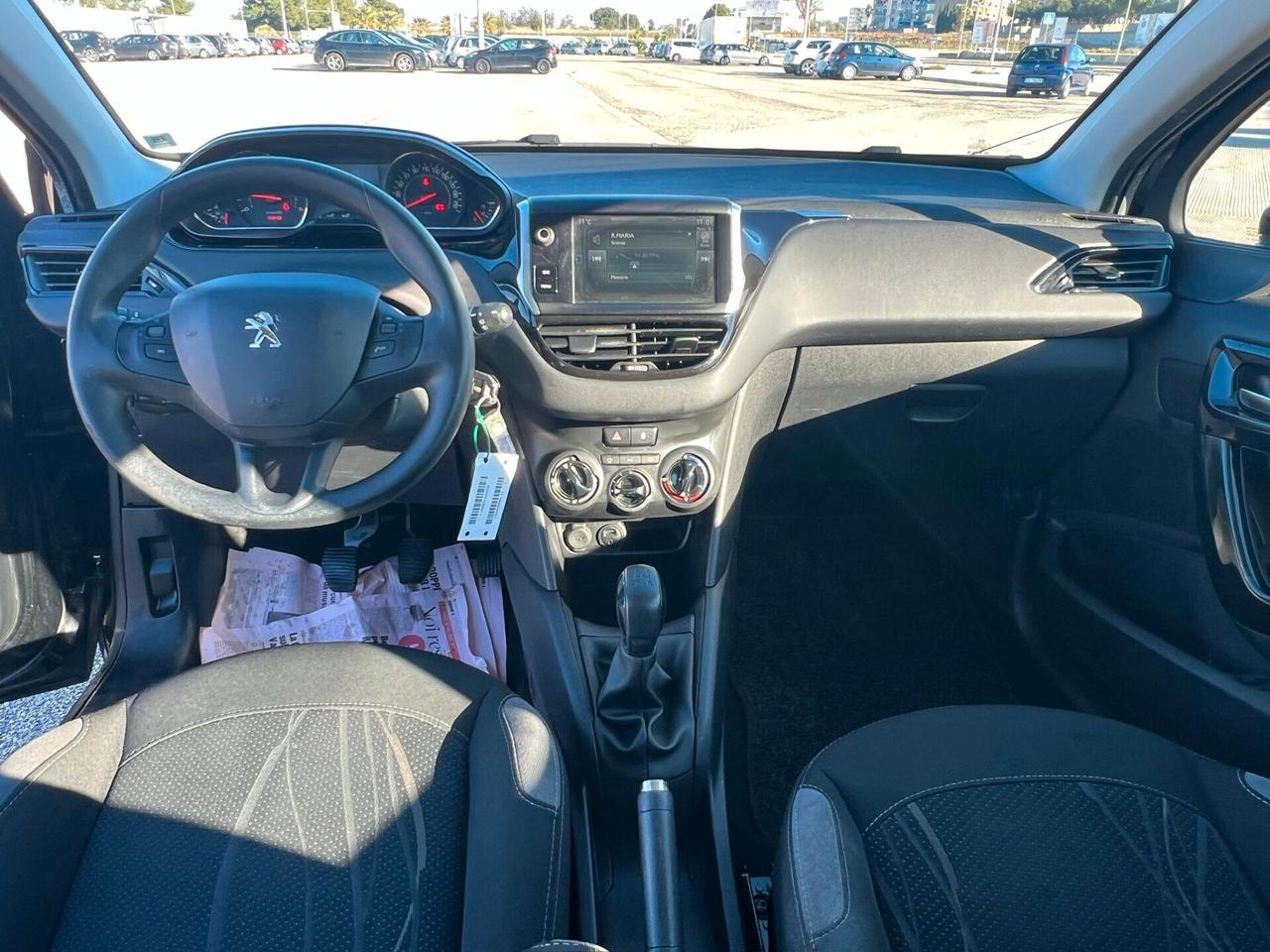 Peugeot 208 1.4 HDi 68 CV 5 porte Allure - 2014