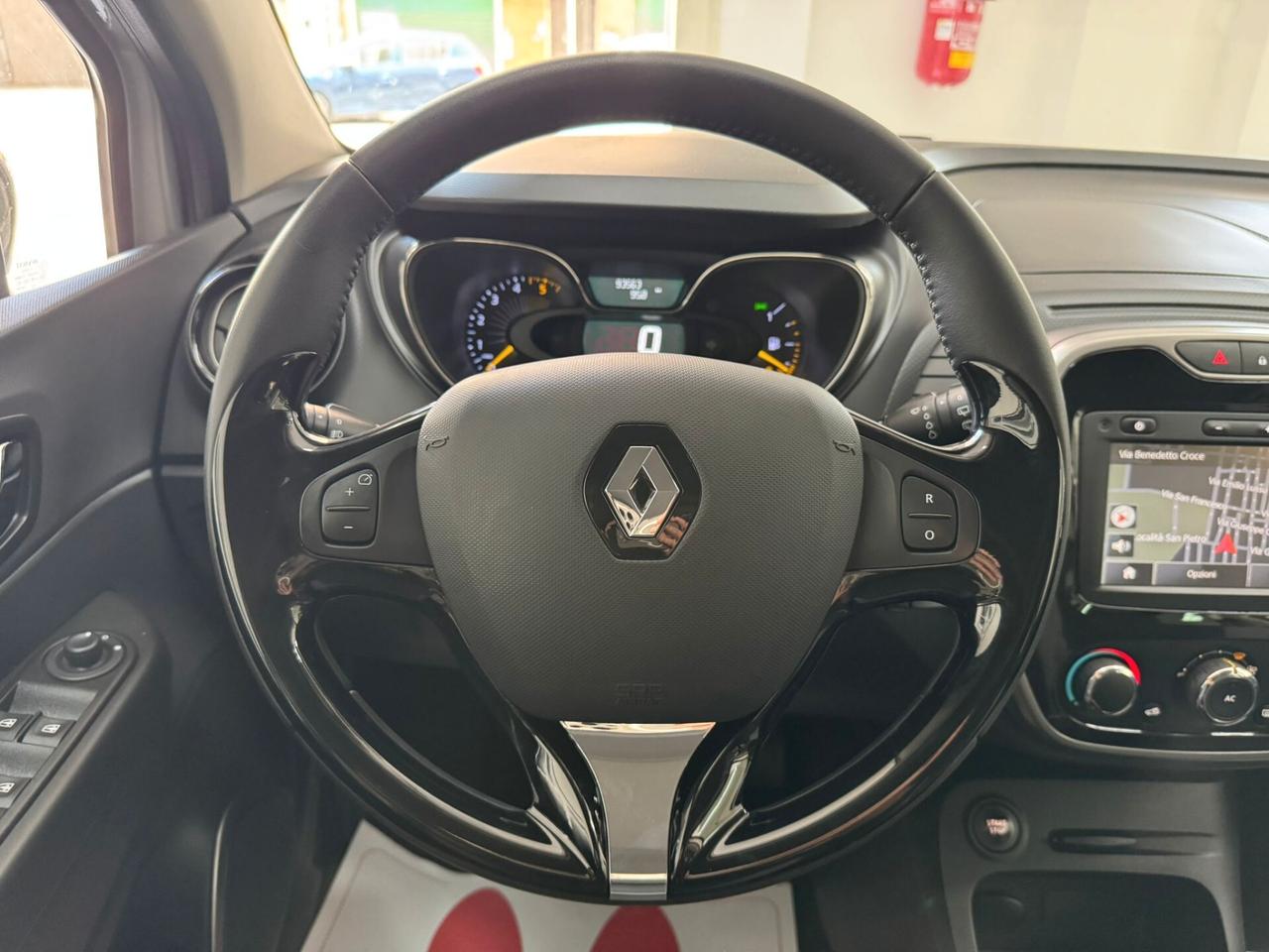 Renault Captur /1.5 dCi 90 CV / Diesel / 93000km