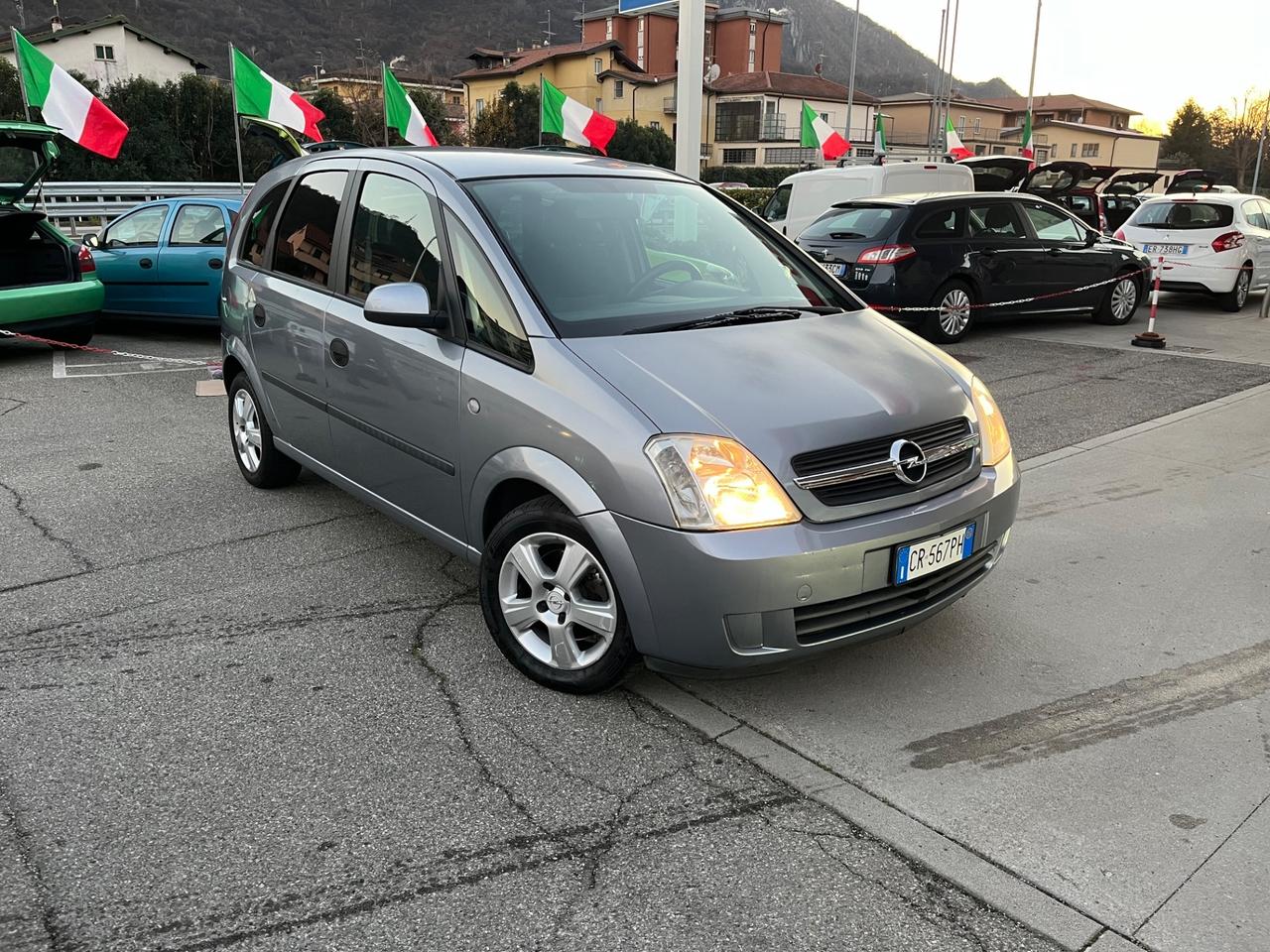 Opel Meriva 1.6 - NEOPATENTATI
